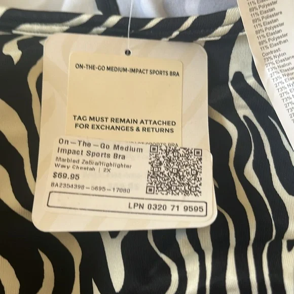 NWT lot of Fabletics White and Animal Print Sports bra - Picture 7 of 9